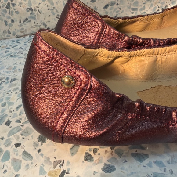 Coach Camilla Metallic Burgundy Leather Ballet Flats Women’s 7.5 - Picture 4 of 7